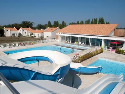 Thumbnail 2 van Les Grand Roches