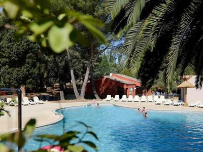 Les Gardians Le Village Camarguais