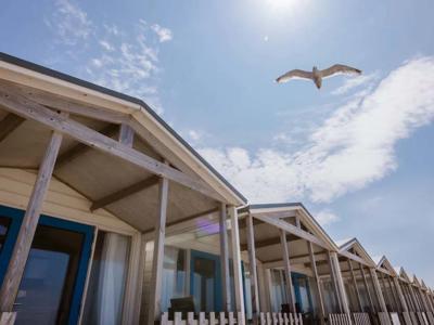 Thumbnail 3 van Strandhuisjes Wijk aan Zee